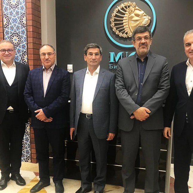 شام کاری مدیرعامل گروه صنعتی مینو با مدیرعامل میر بیزنس بانک روسیه