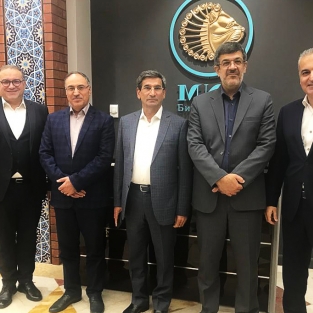 شام کاری مدیرعامل گروه صنعتی مینو با مدیرعامل میر بیزنس بانک روسیه